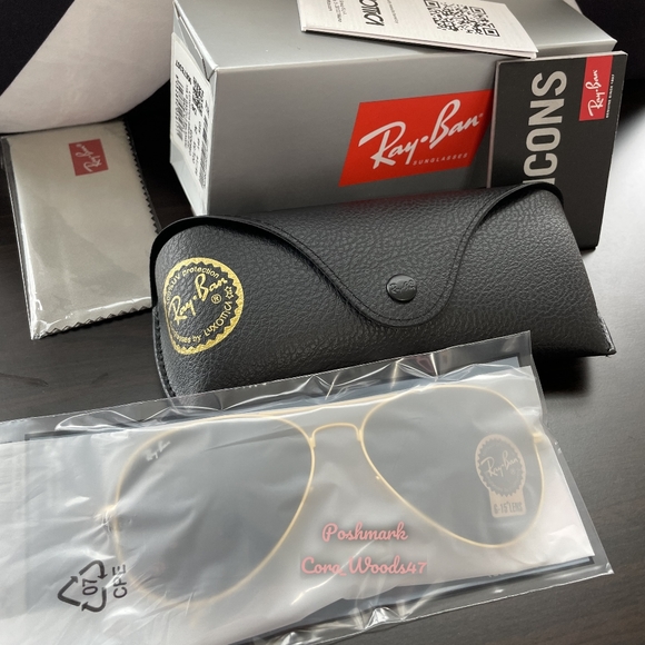 RayBan Aviator Black Lenses RB3025 Gold Frame 58 / 62 Unisex New - Picture 11 of 16